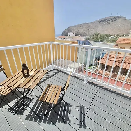 La Pista Sur Apartment *